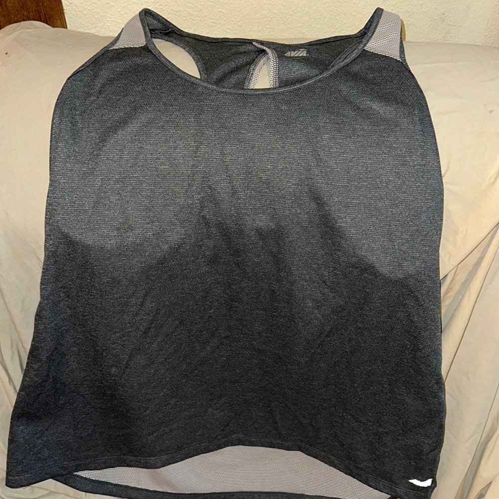 Workout tank